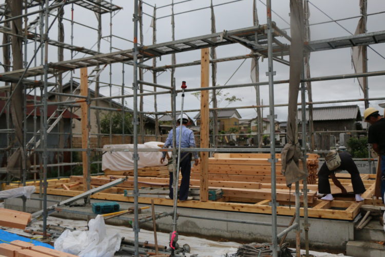 雨の上棟式 千葉県成田市の注文住宅 工務店 ハウスメーカー 住宅メーカー 成田エコハウス 雨の上棟式 千葉県成田市の注文住宅 工務店 ハウスメーカー 住宅メーカー 成田エコハウス